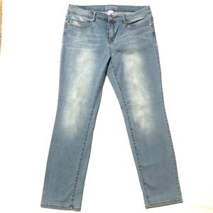 Roebuck & CO Faded Light Blue Jeans